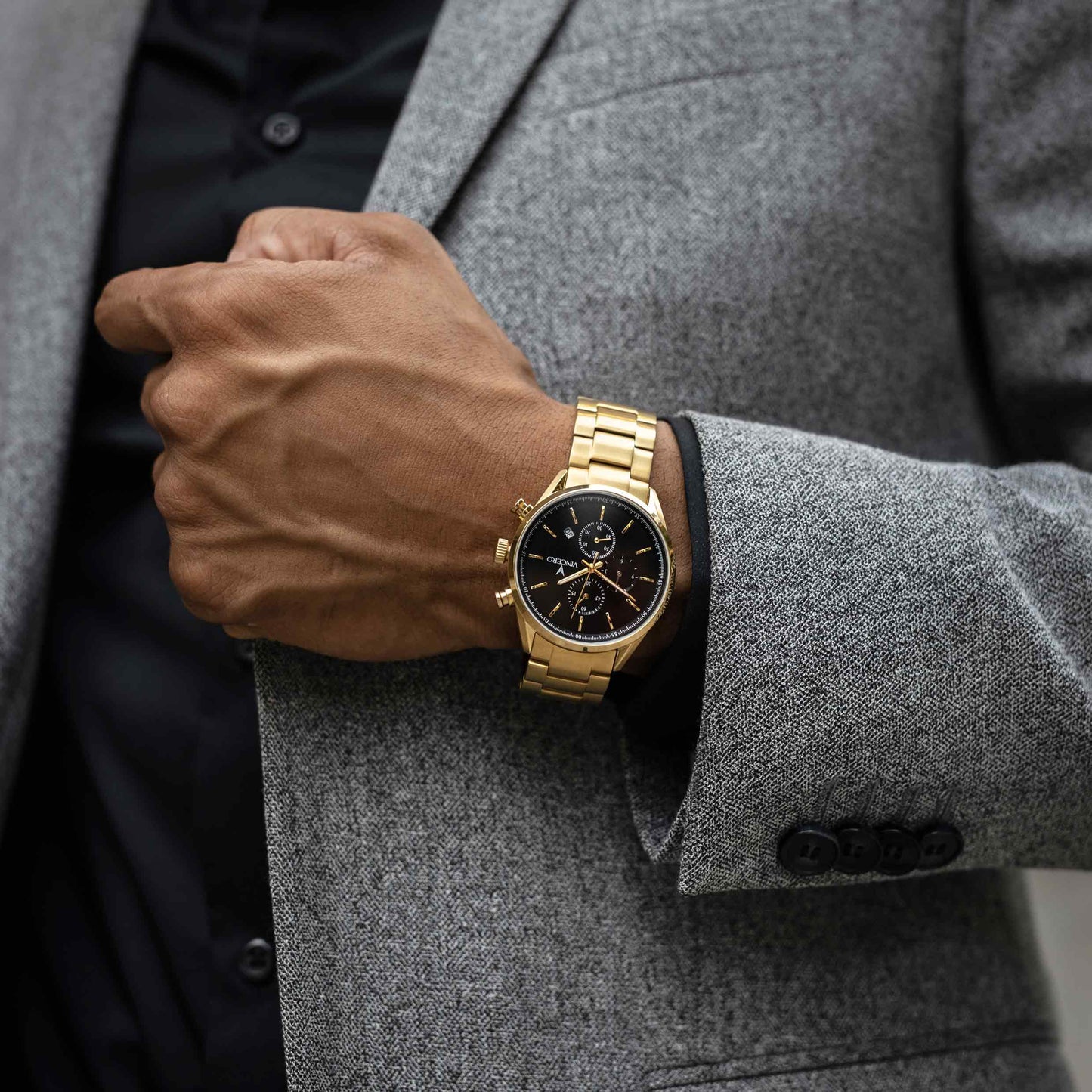 Vincero The Chrono S2 40mm - Black/Gold Steel