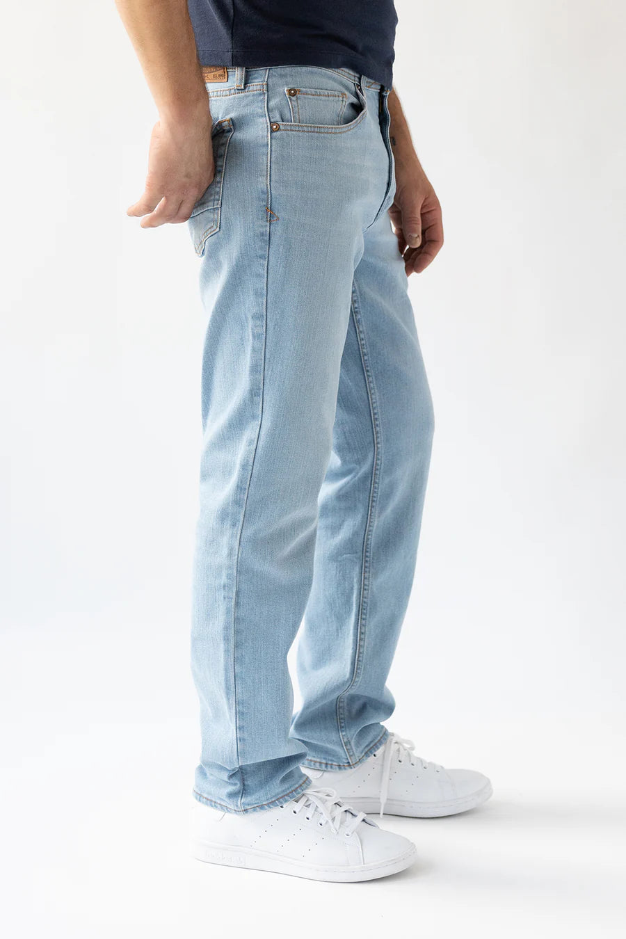 Devil Dog Light Blue Slim Straight Biscoe Jean