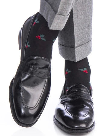 DAPPER CLASSICS BLACK WITH RED BERRY AND HUNTER GREEN HOLLY COTTON SOCK LINKED TOE MID-CALF