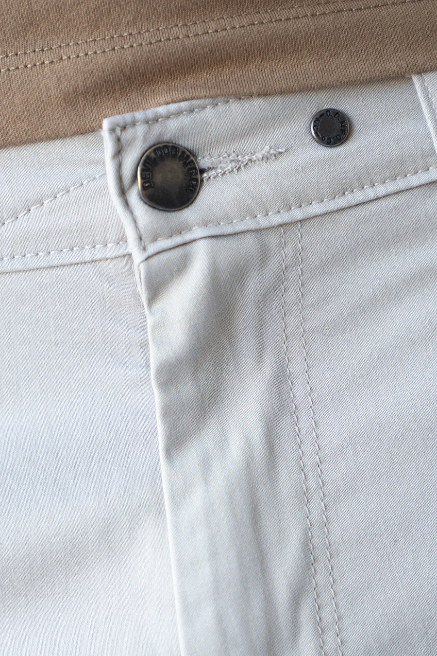 Devil Dog Chino Short 9" - Putty on clearance