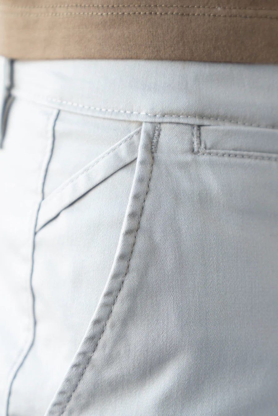 Devil Dog Chino Short 9" - Putty on clearance