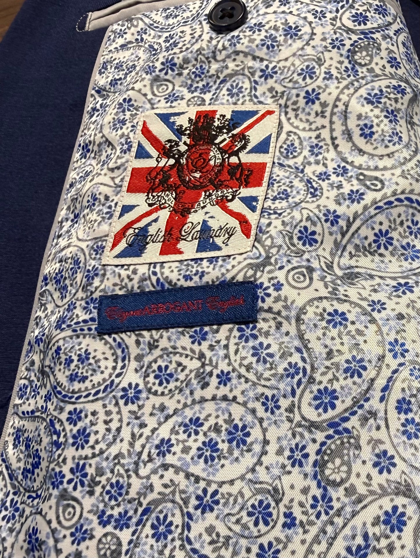 English Laundry Solid Navy Peak Lapel Suit
