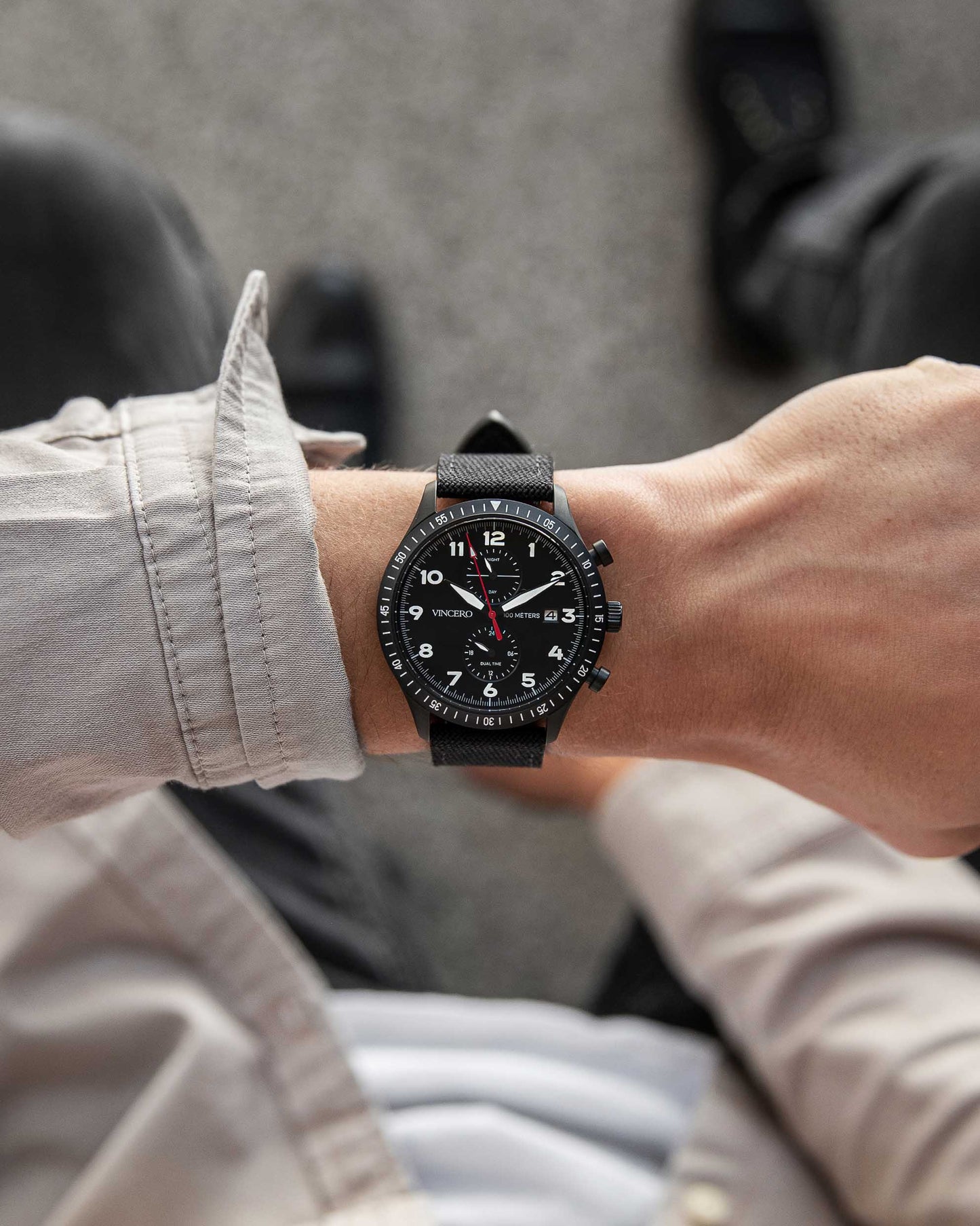 Vincero The Altitude - Matte Black/Red