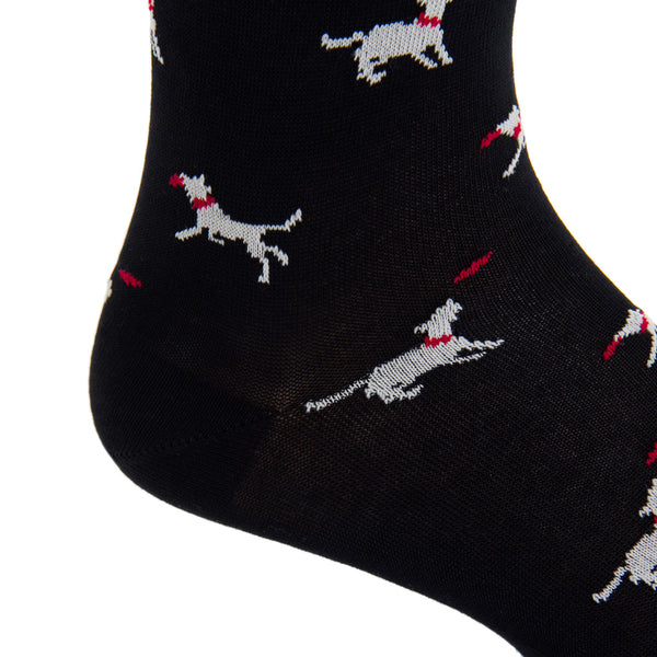 DAPPER CLASSICS BLACK WITH TAN DOG CATCHING RED FRISBEE COTTON SOCK LINKED TOE MID-CALF