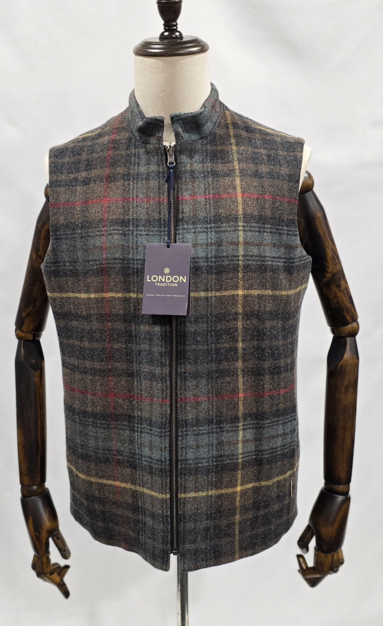 London Tradition Tweed Stewart Hunting Weathered Brown, Green, Yellow, Red and Blak Windowpane Reversible Wool Vest