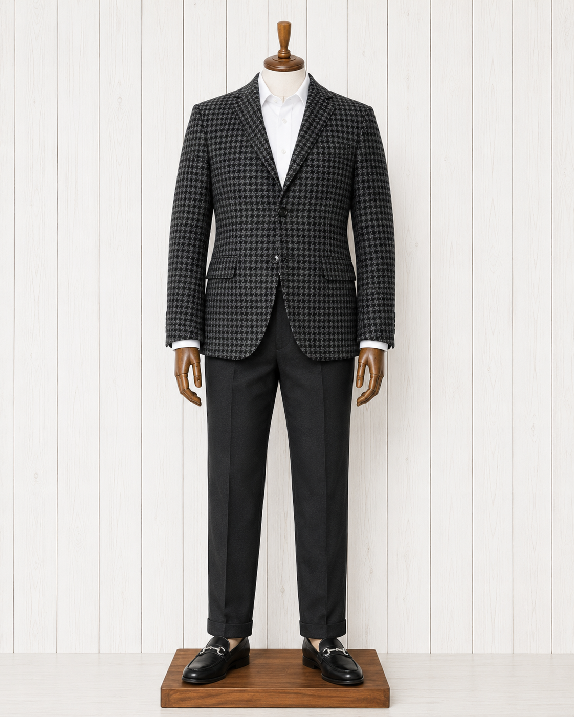 Scabal Black and Grey Houndstooth 100% Wool SOHO Sport Coat on sale