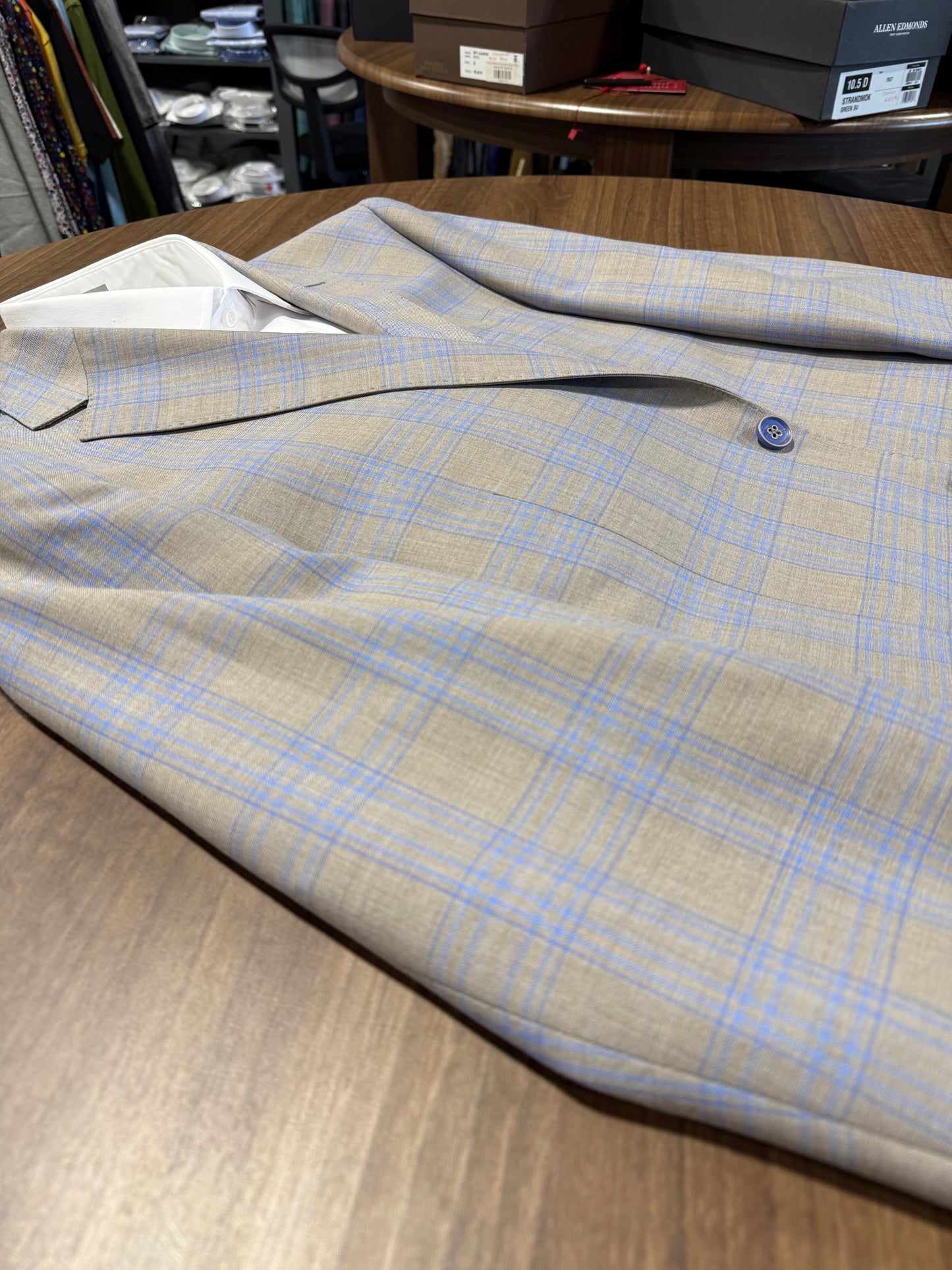 Tiglio Modern Fit Tan and Blue Plaid Sport Coat
