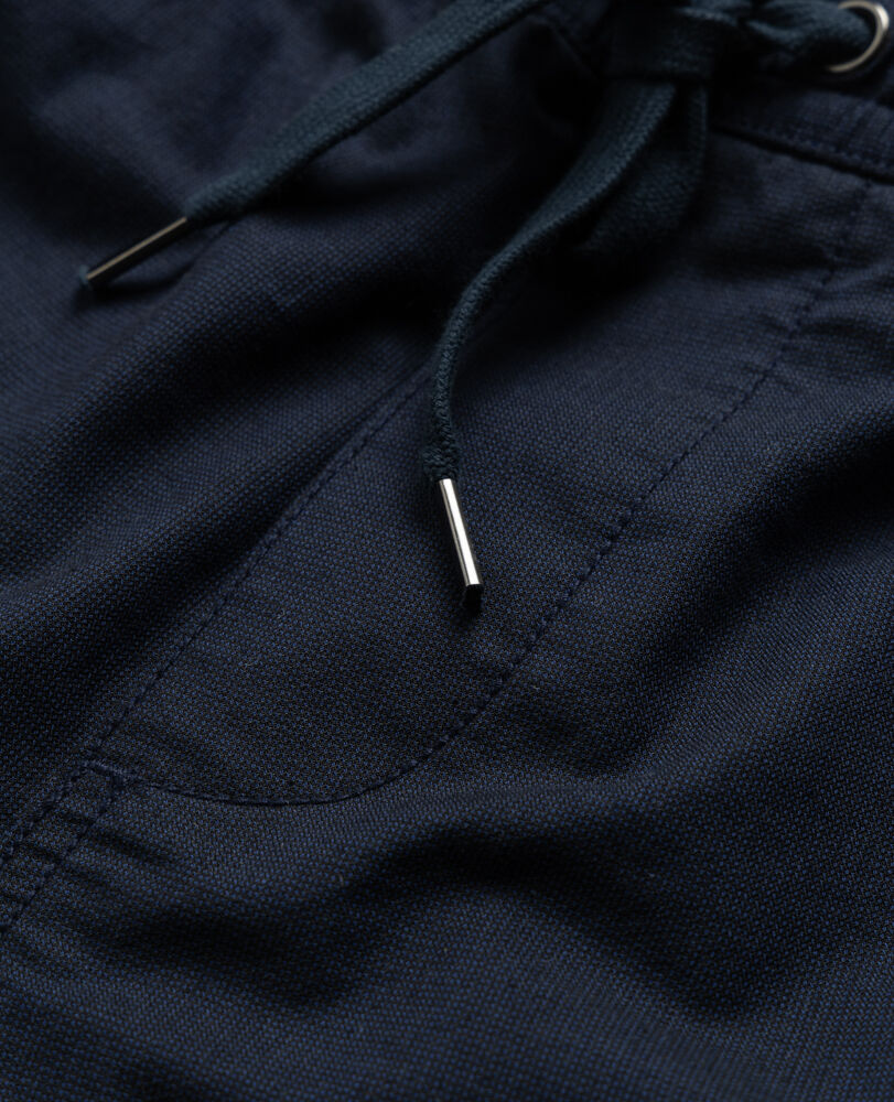 Rodd and Gunn 7" Resort Short Midnight