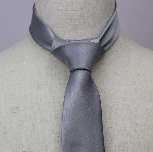 Men's 2 1/2 Inch Silver Slim Tie