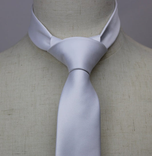Men's 2 1/2 Inch White Slim Tie